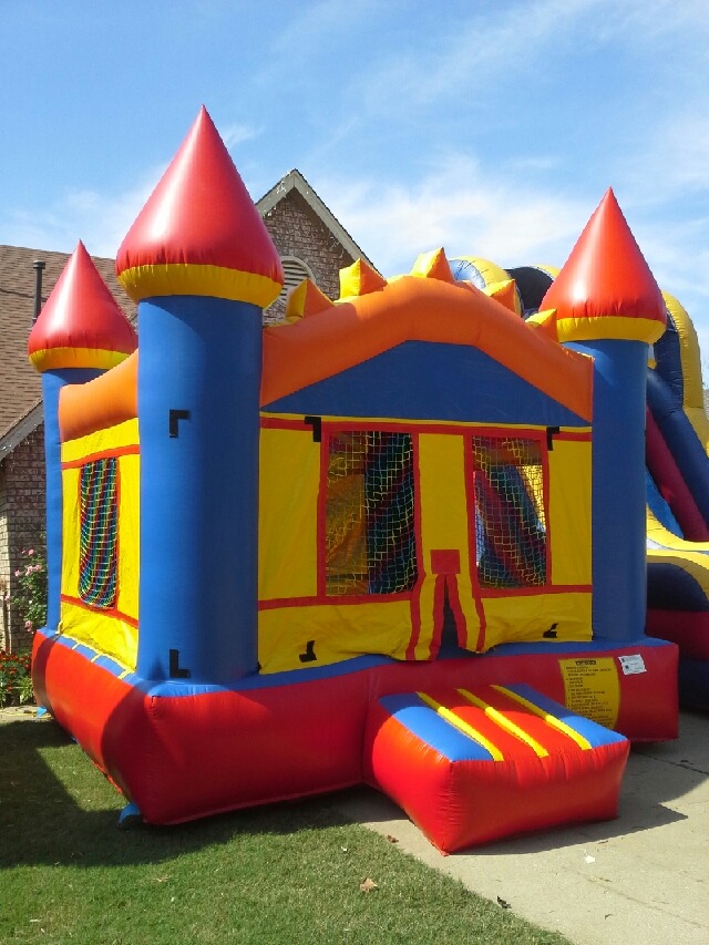 bounce house rental in Tulsa